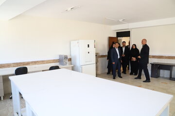 بازدید معاون استاندار آذربایجان شرقی از مراکز جهاددانشگاهی استان