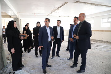 بازدید معاون استاندار آذربایجان شرقی از مراکز جهاددانشگاهی استان
