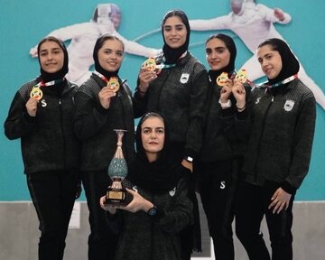 چادرملو بر بام شمشیربازی بانوان ایران