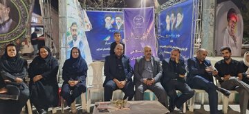 میز خدمت جهاددانشگاهی کرمان در شب‌های اقتدار و مقاومت؛ پاسخگویی به دغدغه‌های شهروندان