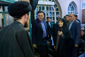 مراسم بزرگداشت رهبر شهید در حسینیه جماران