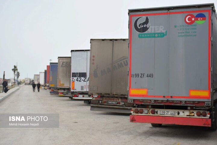 شناسهدار کردن انبارها و سورتینگها در دستور کار کارگروه صادرات شهرستان آستارا قرار گرفت