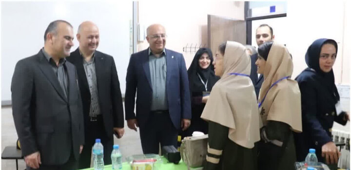رقابت ۸۸۸ دانش آموز مازندرانی درمرحله استانی دوازدهمین جشنواره نوجوان خوارزمی در آمل