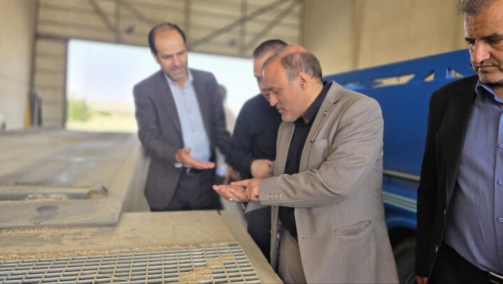 تأمین برق مهمترین مطالبه کارخانه گرافیت ملایر