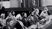 چرا امام خمینی در تیر ۶۷ مسئولیت سیاسی جنگ را به وزارت امور خارجه سپرد؟