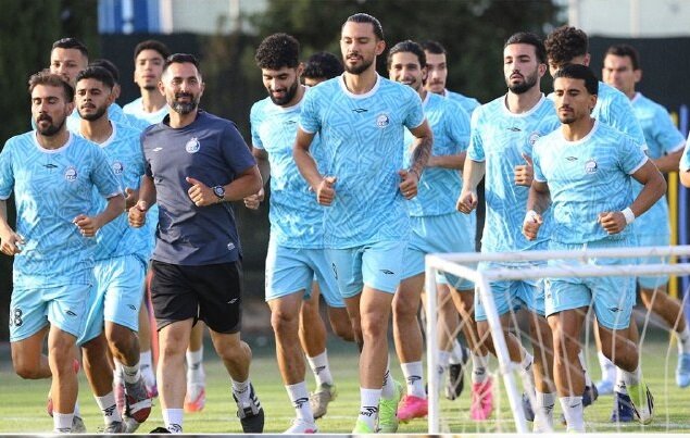 استقلال به اردوی خارجی نمی‌رود