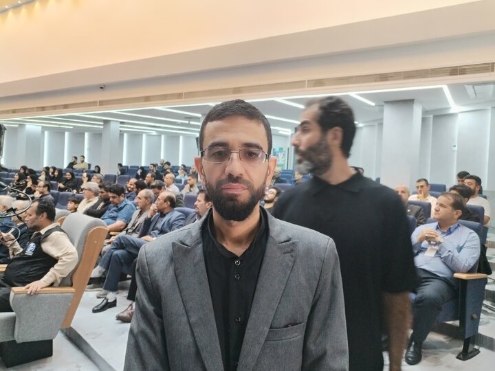 یادواره شهدای رسانه با محور تکریم فعالان اطلاع‌رسانی جنگ در ورامین برگزار شد