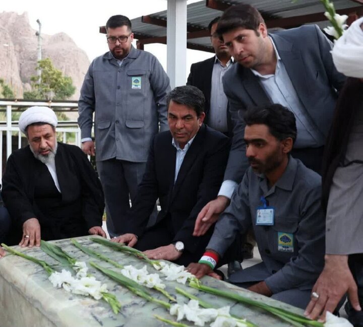 استاندار کرمان:&nbsp;نماز جمعه همچنان نماد وحدت و انسجام جامعه باقی بماند