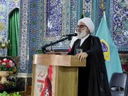 امام‌جمعه ورامین: بیانیه «نه به جنگ» کمک به دشمنان ملت است