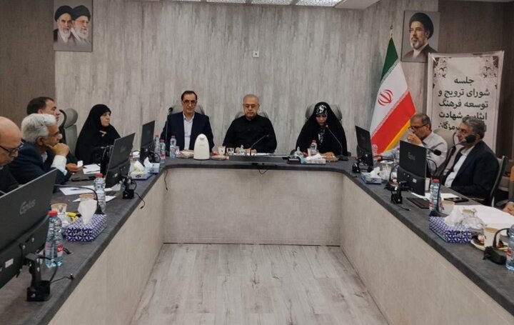 رسیدگی به خانواده‌های شهدا و ایثارگران نیازمند برنامه‌ای جامع و مشارکت همگانی است