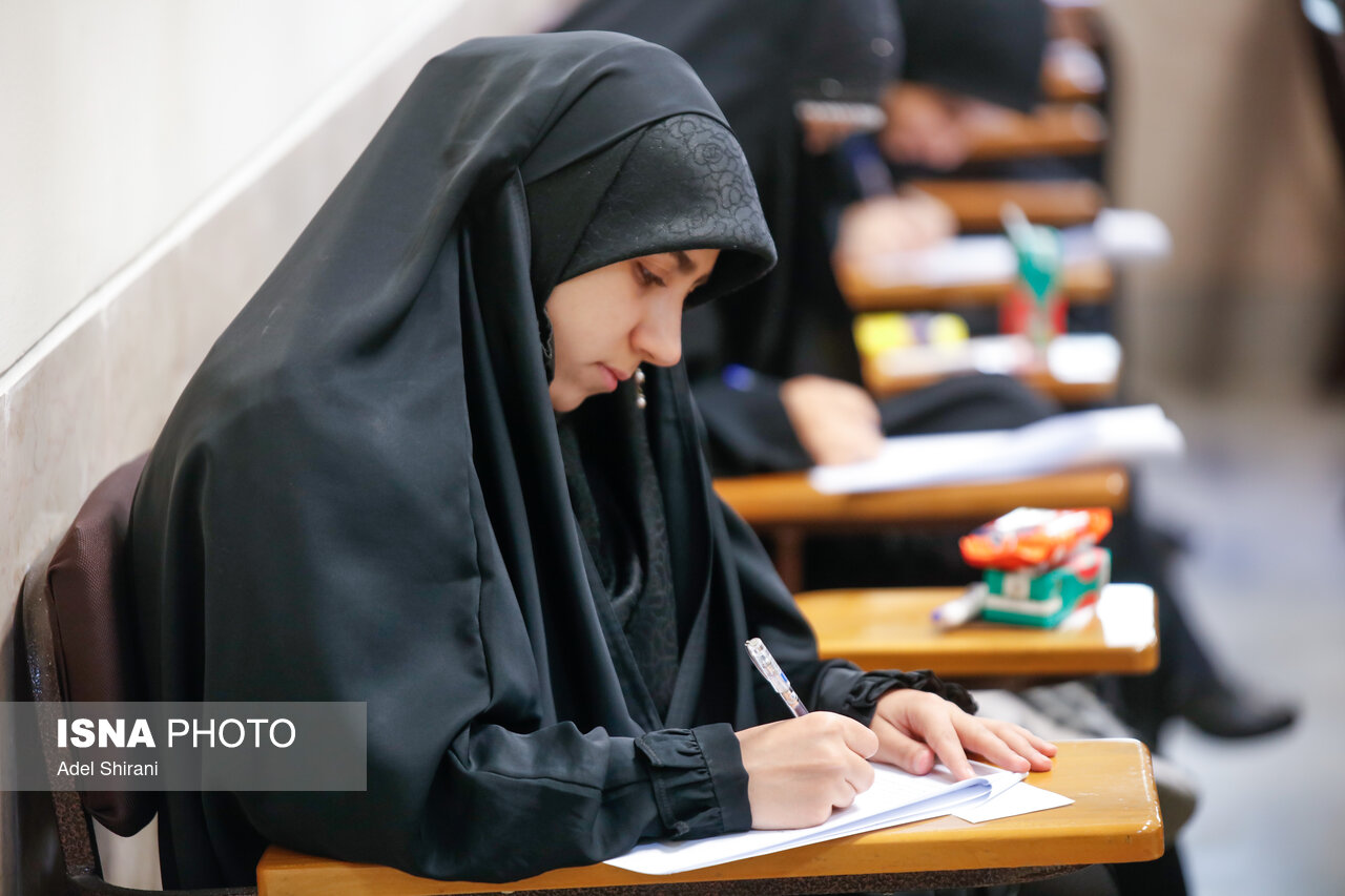 نخستین آزمون بسندگی زبان عربی (تَلمَع) برای سنجش چهار مهارت زبانی برگزار شد