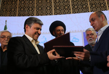 تفاهم‌نامه خواهرخواندگی شهرهای لاهیجان و اردبیل به امضا رسید