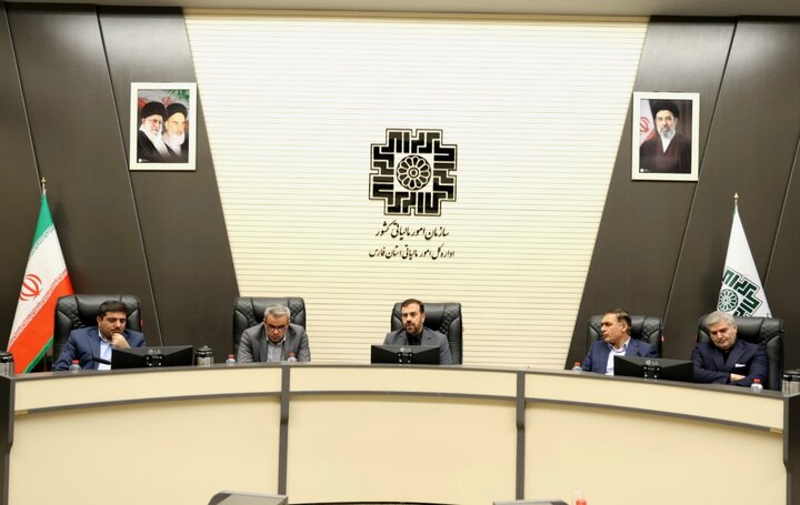 استاندار: قرارگاه اقتصادی فارس باید با آرایش جنگی عمل کند