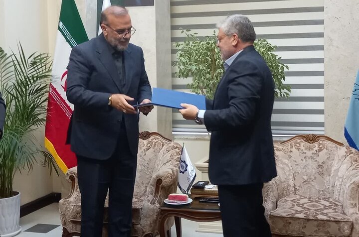 تفاهمنامه همکاری شهرداریهای کرمان و مشهد امضا شد