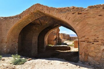 کاروانسرای عشق در مسیر بکر جاده ابریشم