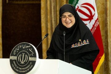 نشست خبری فاطمه مهاجرانی، سخنگوی دولت