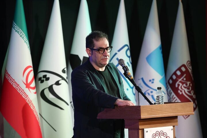 گردهمایی با یاد اکبر عبدی و چند داستان دیگر