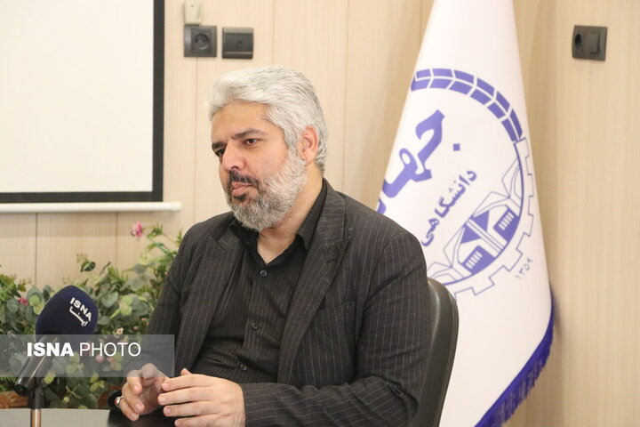 رئیس جهاد دانشگاهی قم: زیست مصنوعی؛ فناوری پیشران و نیاز راهبردی کشور است