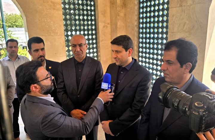 وزیر ارتباطات: زیرساخت‌های ارتباطی مسیر تردد زوار اربعین در کرمانشاه تقویت شده است