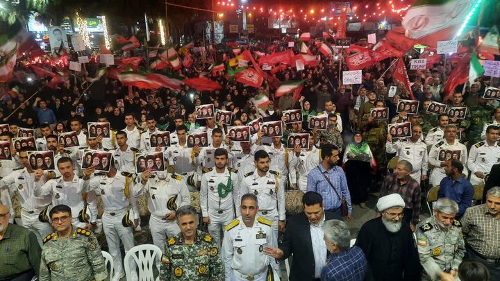 شکوهِ فرماندهای که از سوگِ فرزند، به سوی میثاق با وطن گذشت