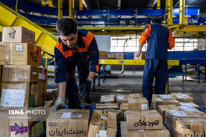 سهم خریدهای اینترنتی از مرسولات پستی کرمانشاه به ۷۰ درصد رسیده است