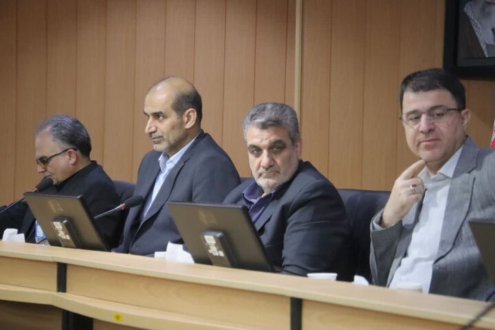 استاندار سمنان: مهارت‌آموزی باید به راهبرد اصلی توانمندسازی نسل جوان تبدیل شود