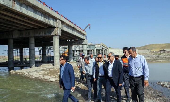 استاندار آذربایجان شرقی: پل هشترود تا هفته دولت زیر بار ترافیک می‌رود