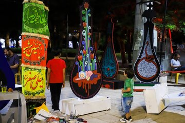 حال و هوای صد و پنجاهمین شب میدان‌داری مردم کرمان همزمان با سوگواره سرو سرخ + عکس