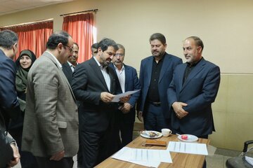 بازدید استاندار همدان از مرکز درمان ناباروری جهاد دانشگاه