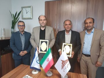 انعقاد توافق نامه همکاری بین جهاددانشگاهی استان و موسسه معادن همیار تولید استان سمنان