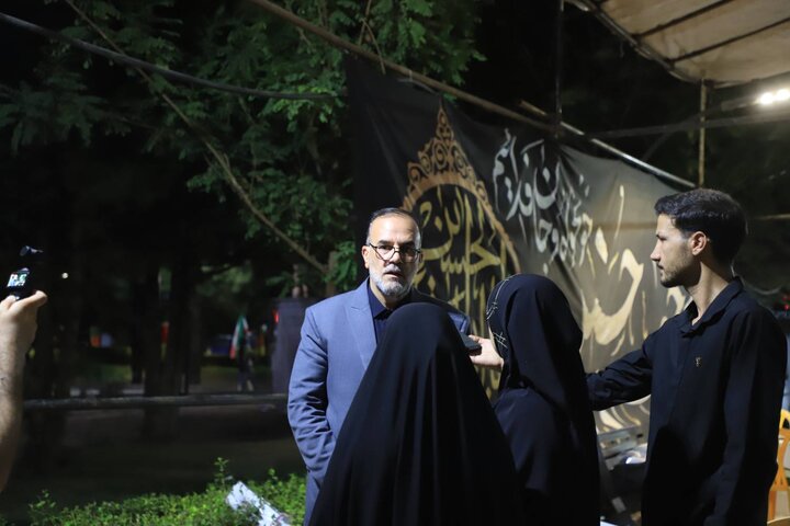 حال و هوای صد و پنجاهمین شب میدان‌داری مردم کرمان همزمان با سوگواره سرو سرخ + عکس