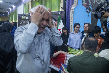 مراسم تشییع پیکر سرتیپ دوم خلبان شهید مجید کاظمی - شیراز