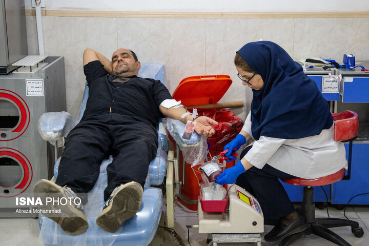 مدیرکل انتقال خون استان:روزانه ۳۰۰ تا ۳۵۰ واحد خون در گلستان اهدا می‌شود