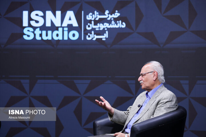 در اعتراض به دستگیری یک روزنامه‌نگار، مصاحبه با رییس‌جمهور مصر را پس زد!