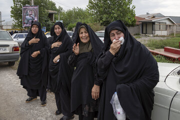 تشییع پیکر شهید «سینا سیاه‌نژاد» - صومعه‌سرا