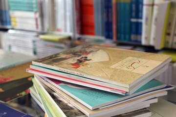 هیچ دانش‌آموزی نباید دغدغه دریافت کتاب درسی داشته باشد