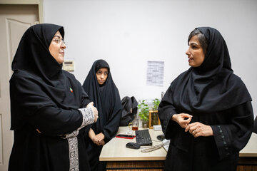 حضور فاطمه مهاجرانی، سخنگوی دولت به مناسبت روز خبرنگار در ایسنا