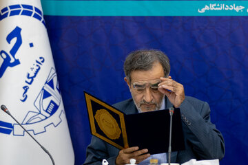 علی منتظری، رییس جهاد دانشگاهی در مراسم امضای تفاهم‌نامه همکاری جهاد دانشگاهی و مرکز آمار ایران