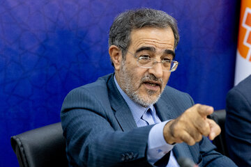 علی منتظری، رییس جهاد دانشگاهی در مراسم امضای تفاهم‌نامه همکاری جهاد دانشگاهی و مرکز آمار ایران