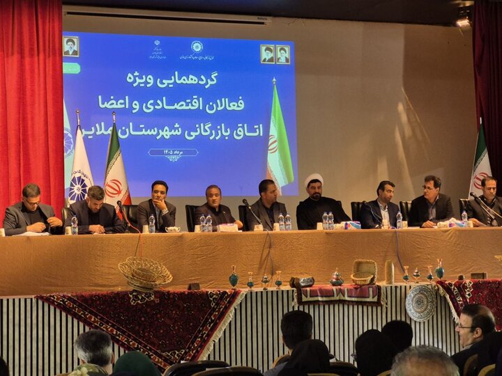 لزوم رفع تعهد ارزی صادرات محصولات کشاورزی و تشکیل کنسرسیوم صادراتی مبلمان منبت ملایر