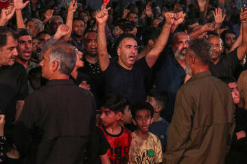 تشییع پیکر سه عضو خانواده شهید در پی حمله موشکی – بندرعباس