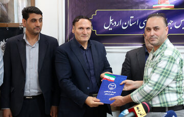 تجلیل رئیس جهاد دانشگاهی استان اردبیل از خبرنگاران فعال در حوزه جهاد دانشگاهی