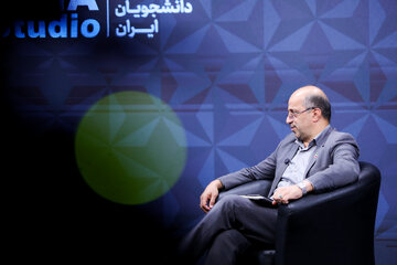 تصحیح بیش از نیمی از اوراق امتحانات نهایی/برگزاری امتحانات در آرامش و با اطمینان بالا