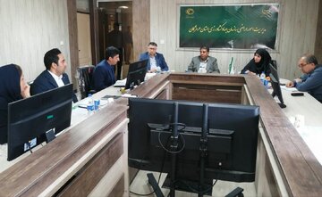 معاون استاندار هرمزگان: واگذاری اراضی، مسیر درآمد پایدار دهیاری‌هاست