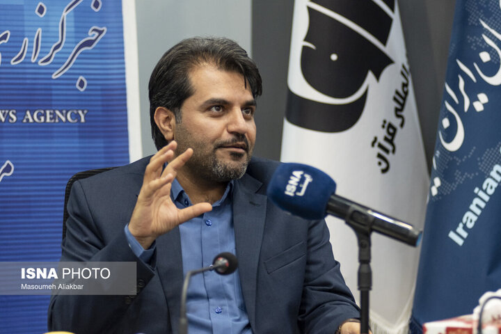 مدیرکل ارتباطات البرز:&nbsp;توسعه فیبر نوری و ارتباطات روستایی استان ادامه دارد
