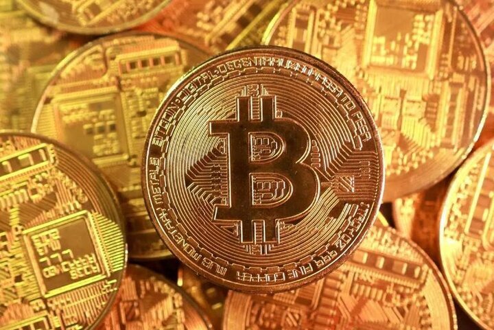 Hackers exploit flaw in 'cold' Bitcoin wallets, stealing $86 million