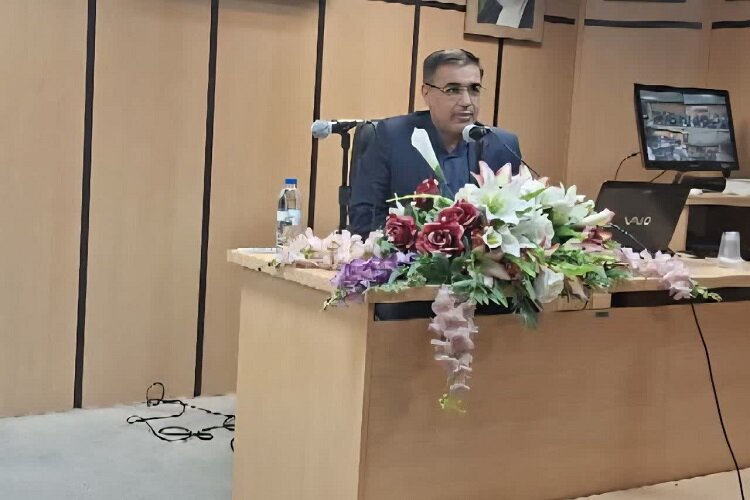معاون استاندار فارس: احیای روستاها بدون رونق اقتصاد روستایی ممکن نیست