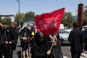 مراسم آیینی پیاده‌روی جاماندگان اربعین حسینی - تهران