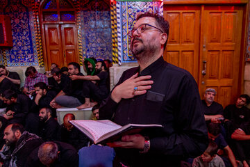 زیارت اربعین در محضر اباعبدالله الحسین (ع)