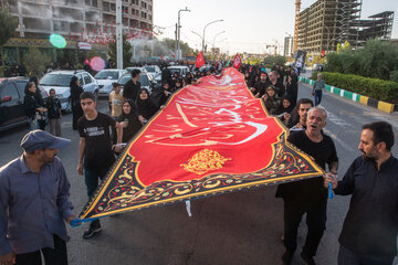 مراسم آیینی پیاده‌روی جاماندگان اربعین حسینی - قم